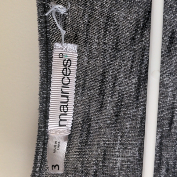 Light Sweater - Picture 3 of 4